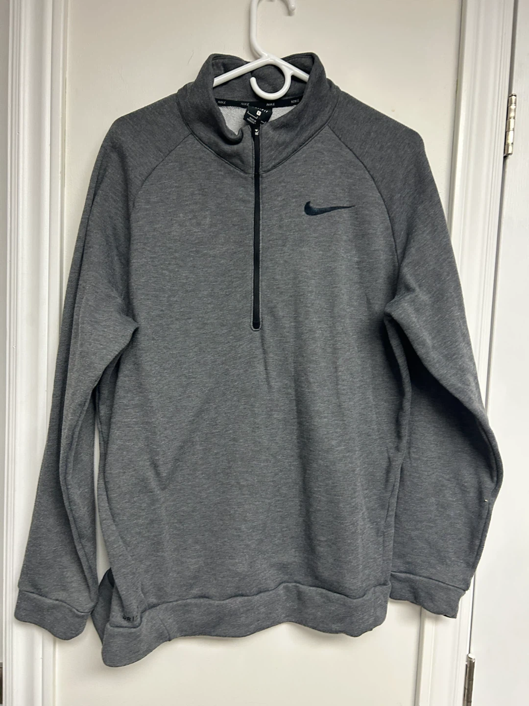 Nike Dri-FIT 1/4 Zip Pullover Men's Medium Grey