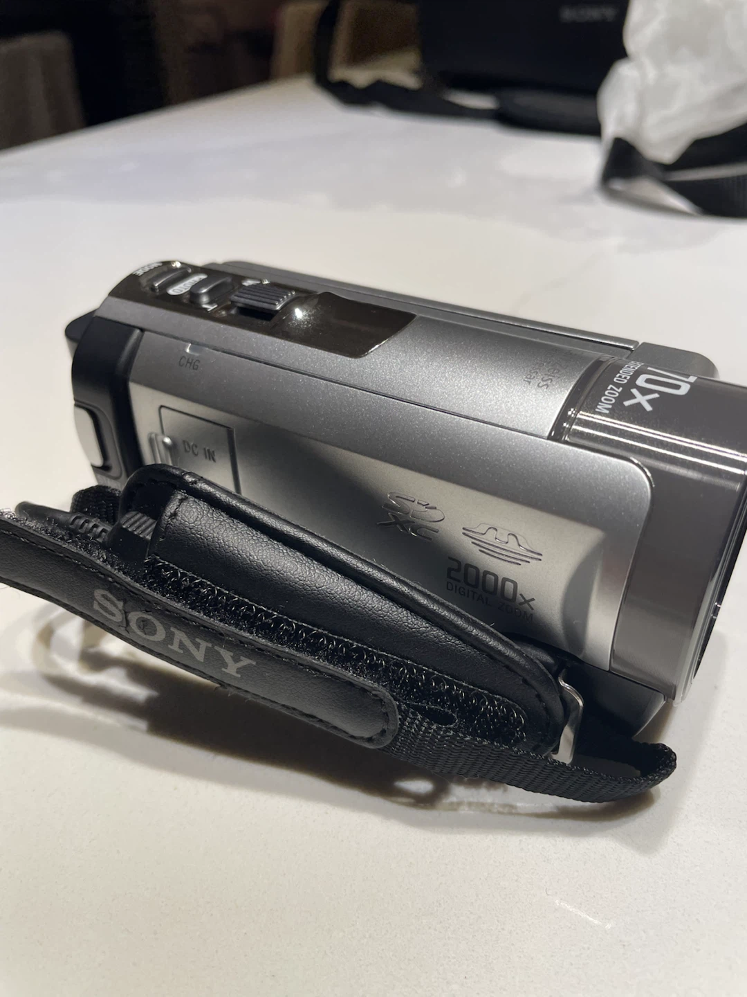 [Fully Functional] Sony Handycam DCR-SX85 - photo 3