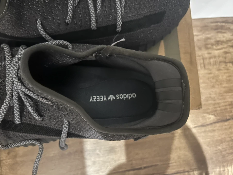 Adidas Yeezy Boost 350 V2 - photo 2