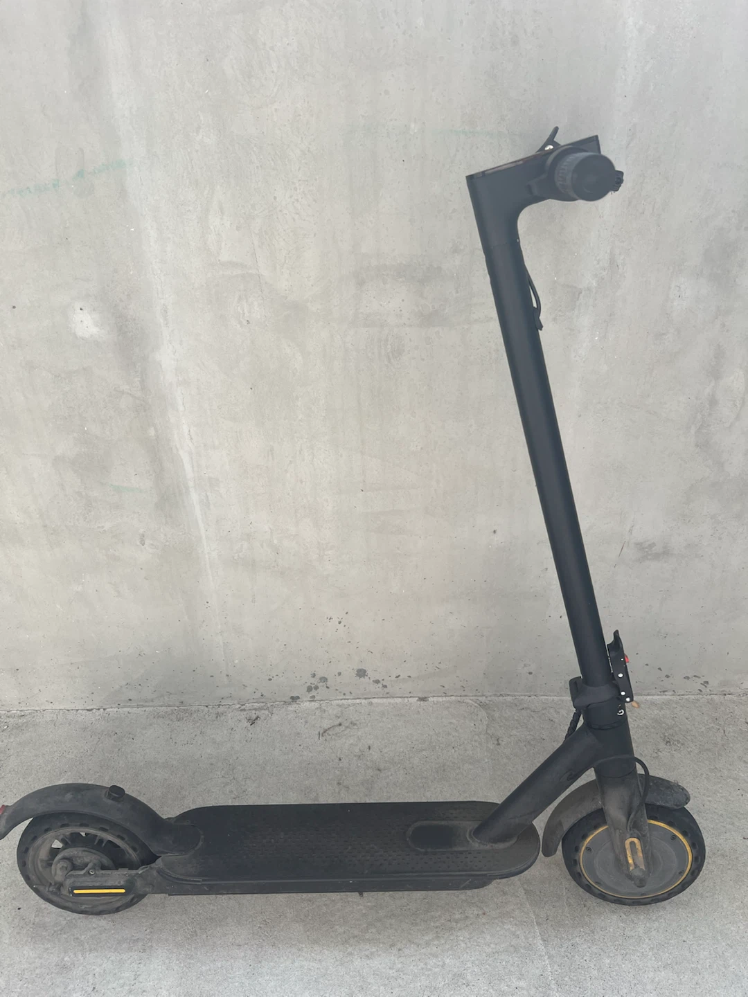 Electric Scooter - photo 3