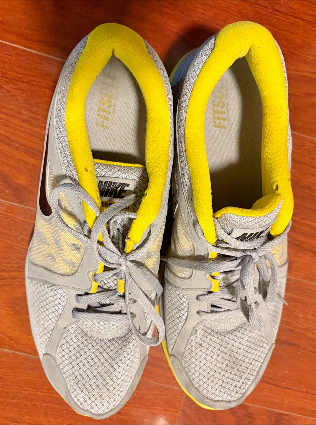 Nike men’s sneakers size 9.5