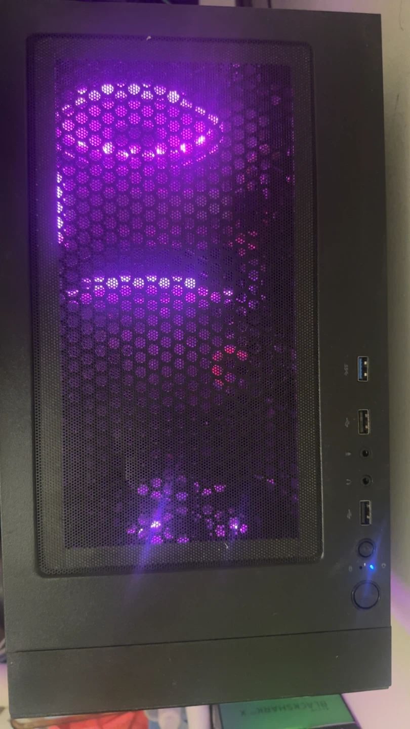 Gaming PC it has Wi-Fi and windows 11 - photo 2