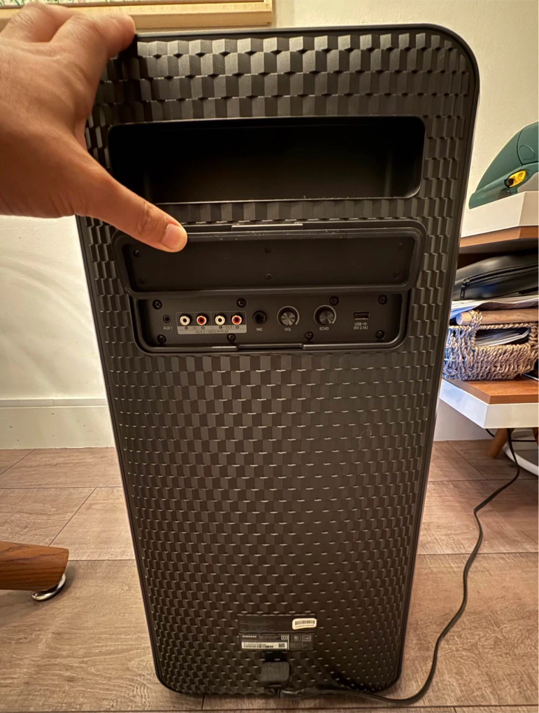 Samsung Portable Bluetooth Speaker with Lights - photo 4