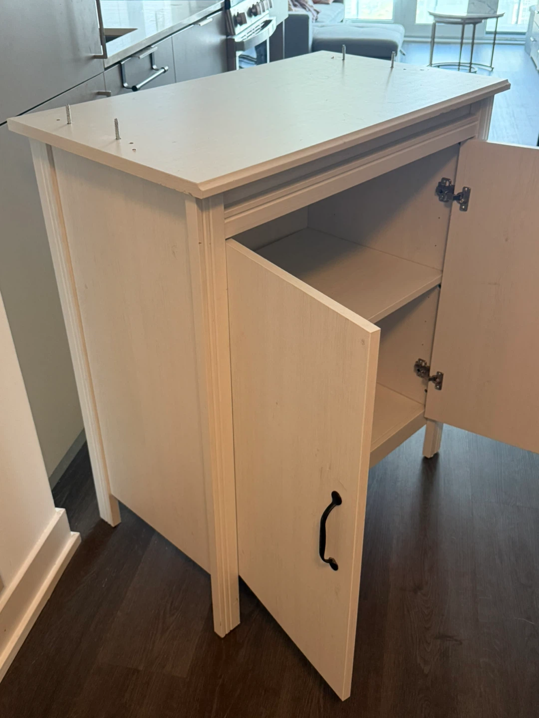 White storage cabinet - photo 3