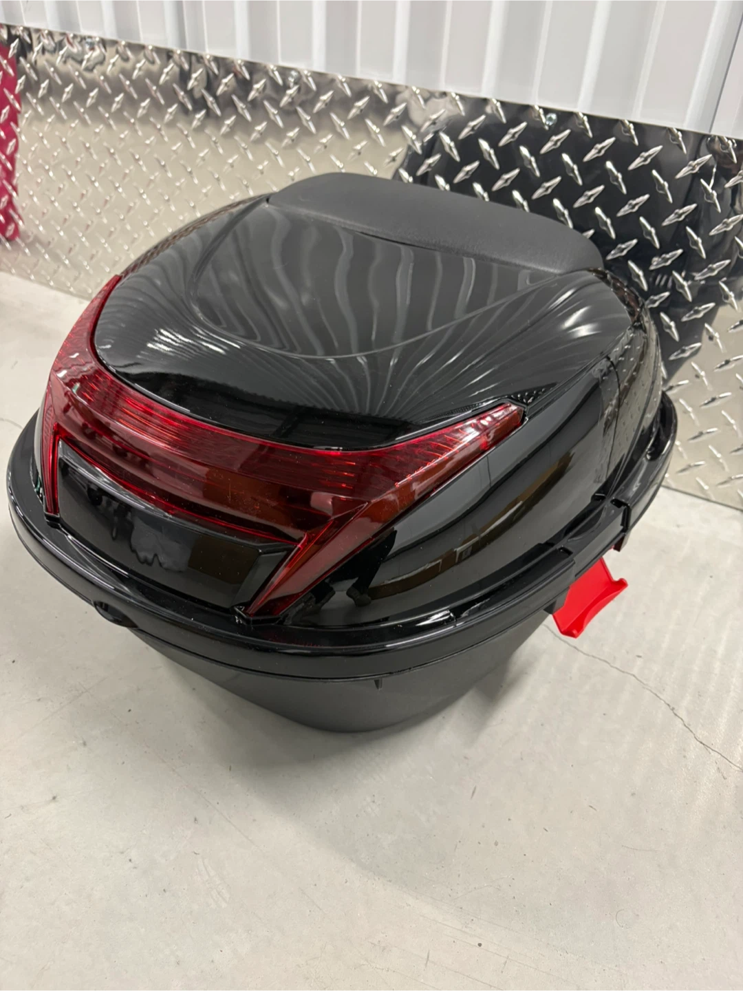 Motorcycle/ scooter tail Storage trunk