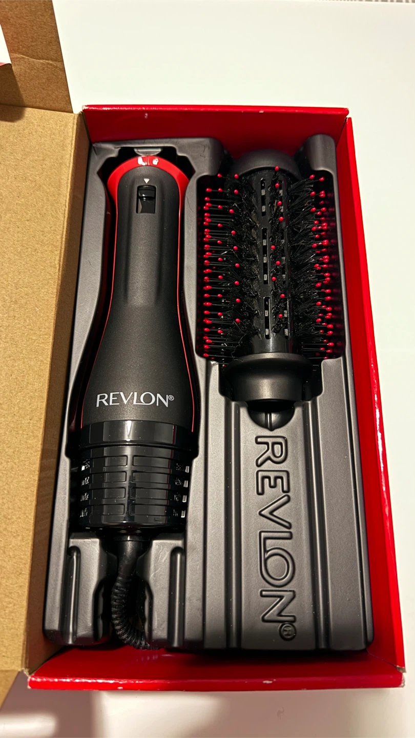 REVLON One-Step Hair Dryer and Volumizer