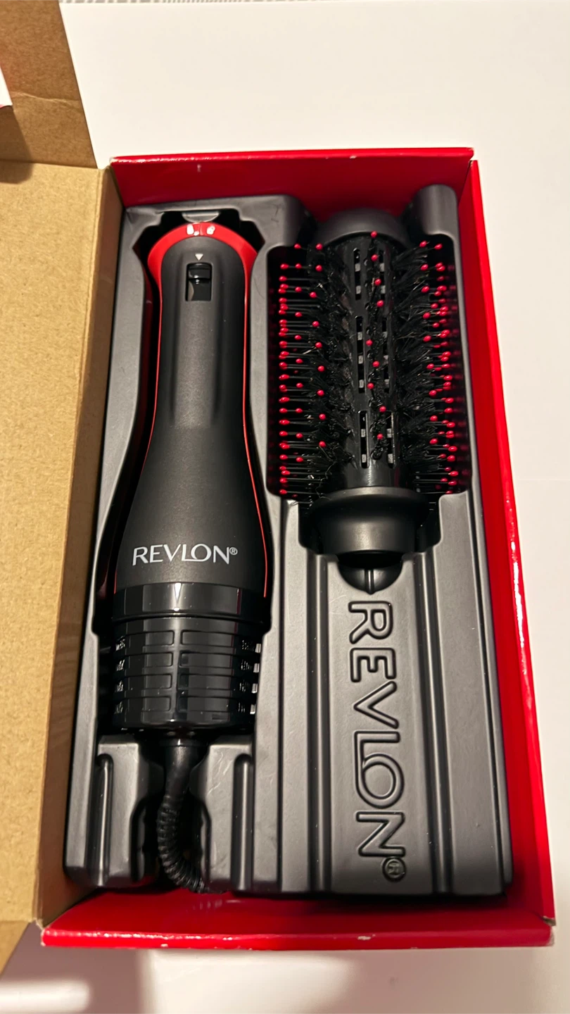 REVLON One-Step Hair Dryer and Volumizer - photo 2