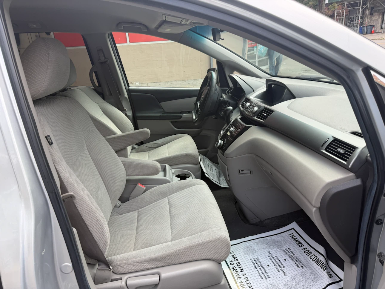 2012 Honda Odyssey Minivan - photo 5
