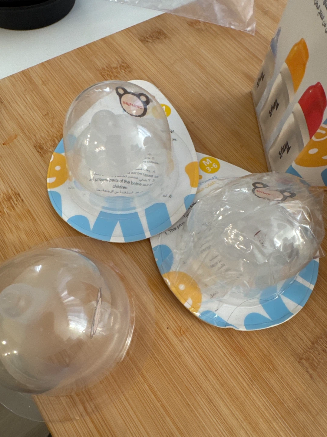 Dr. Brown's Microwave Steam Sterilizer Bags and milk bottles - photo 3