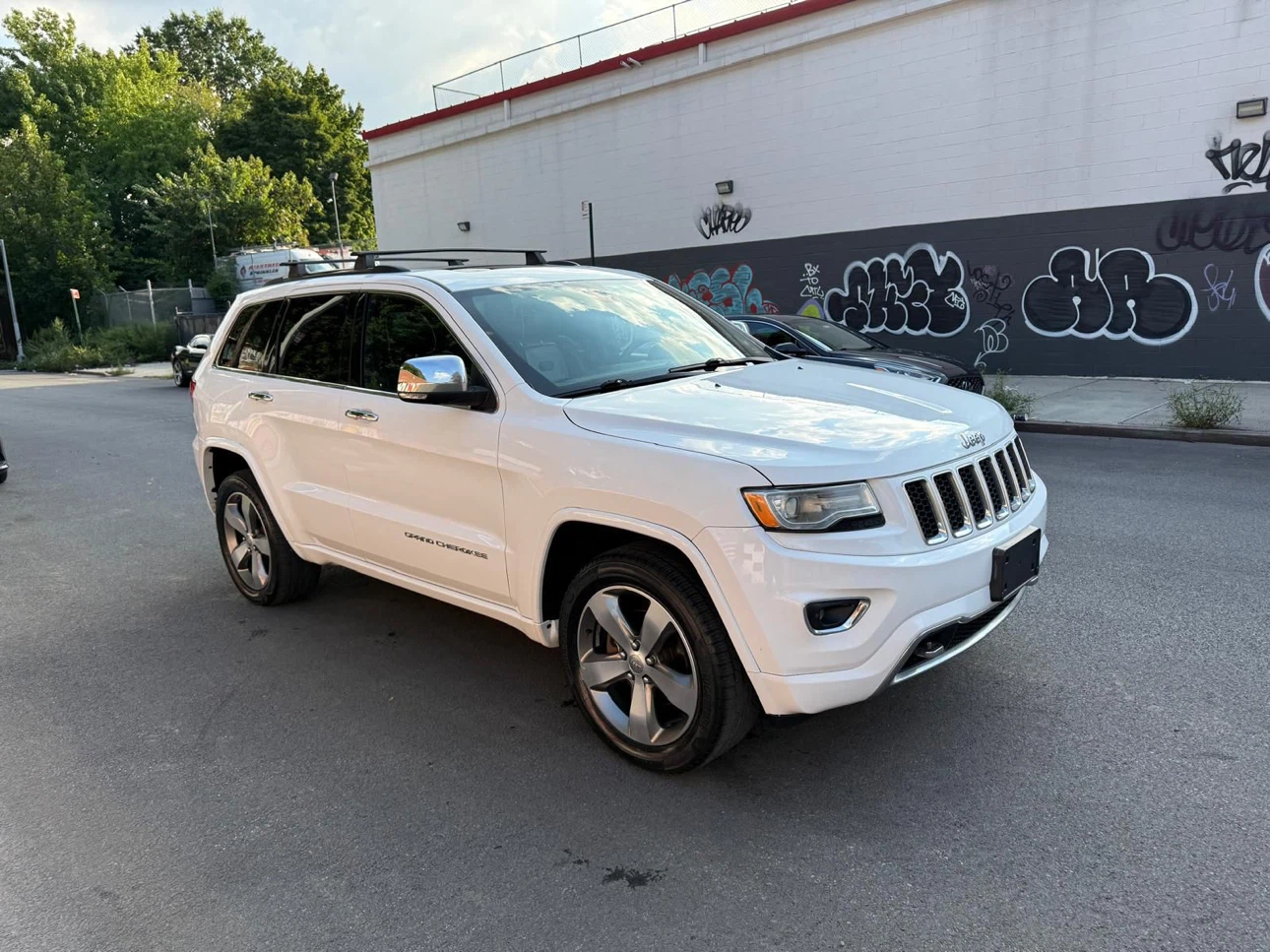2016 Jeep Grand Cherokee overland - photo 3