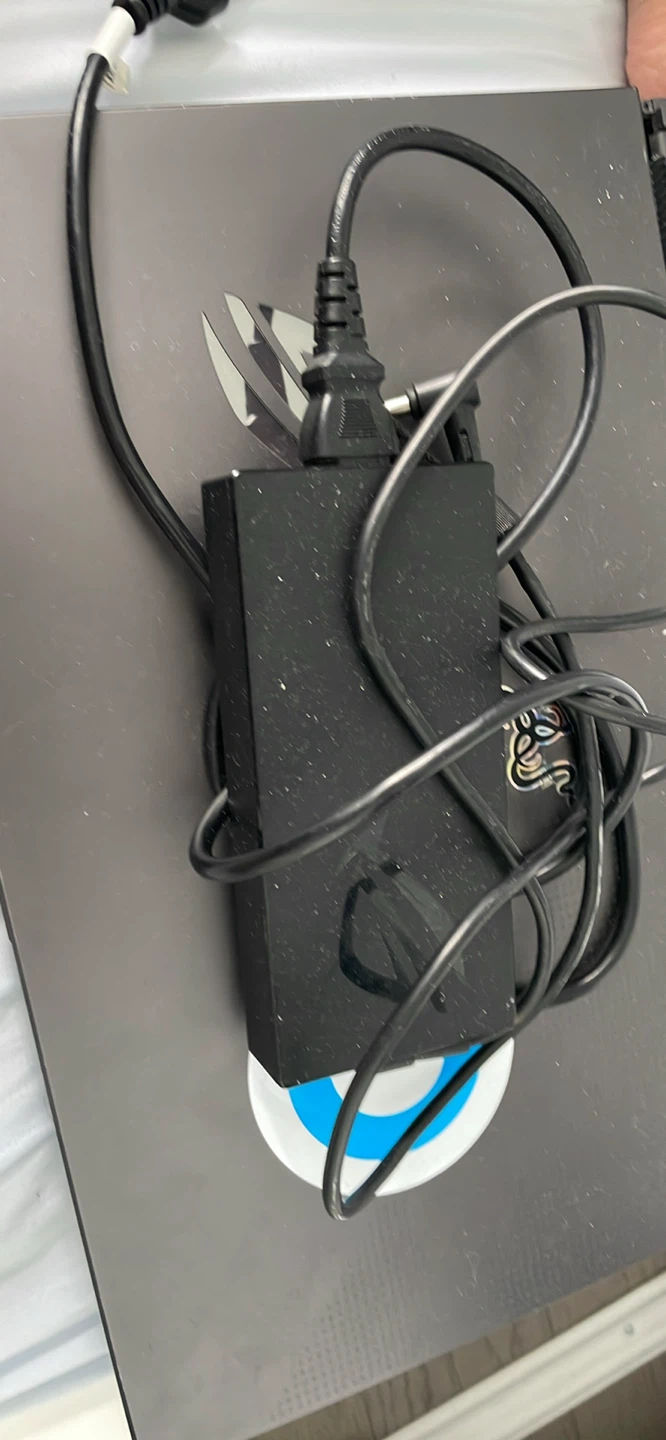 ASUS ROG Strix G17 Laptop (FOR PARTS) - photo 3