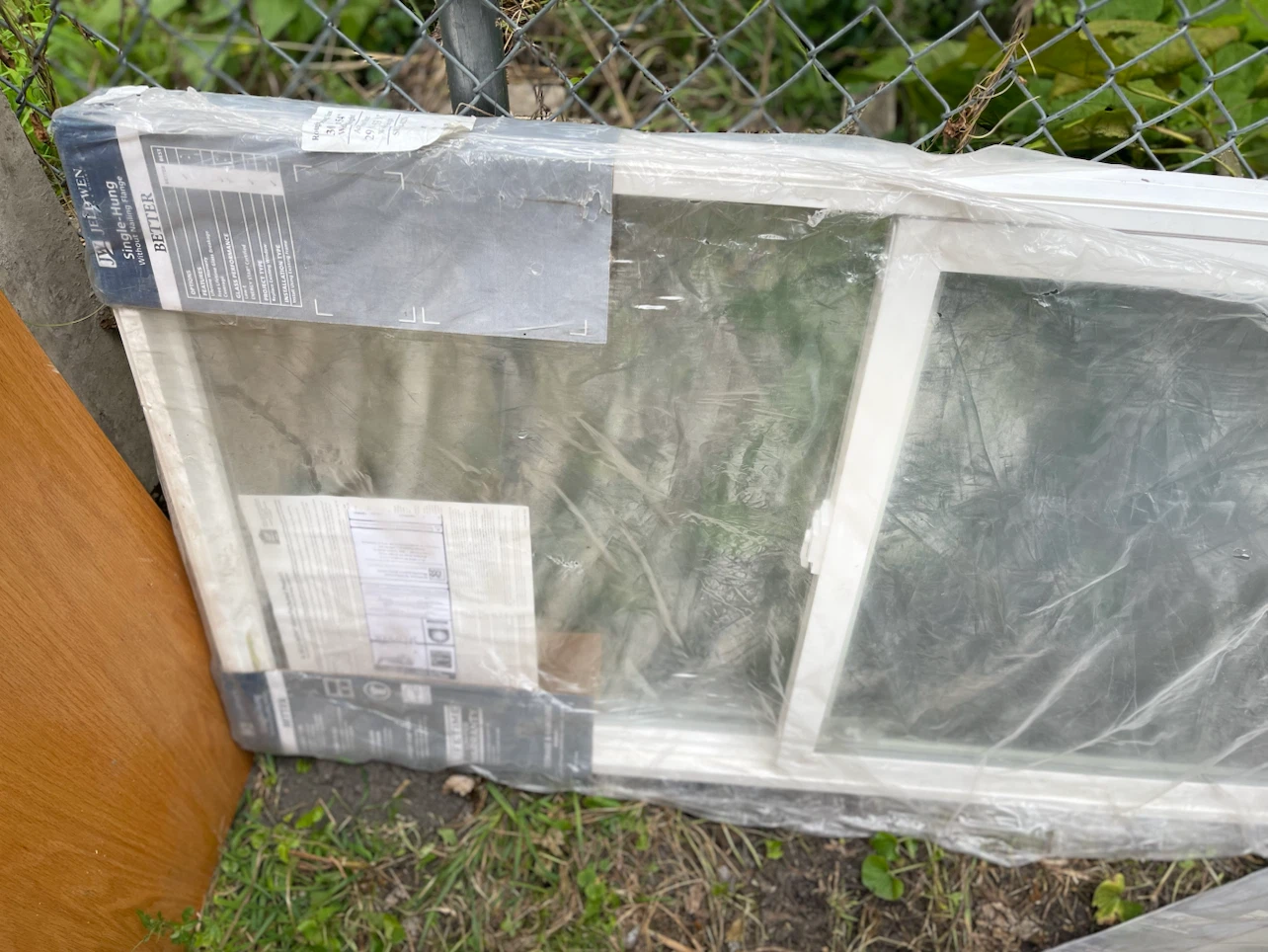 JELD-WEN Single-Hung Window - photo 3
