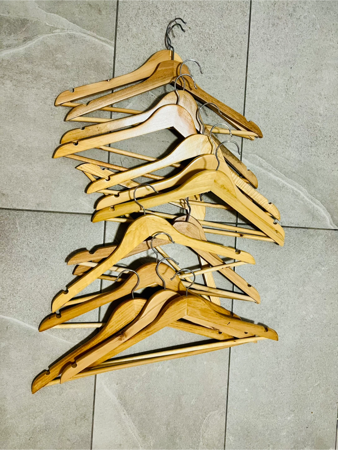 Wooden premium hangers - 15