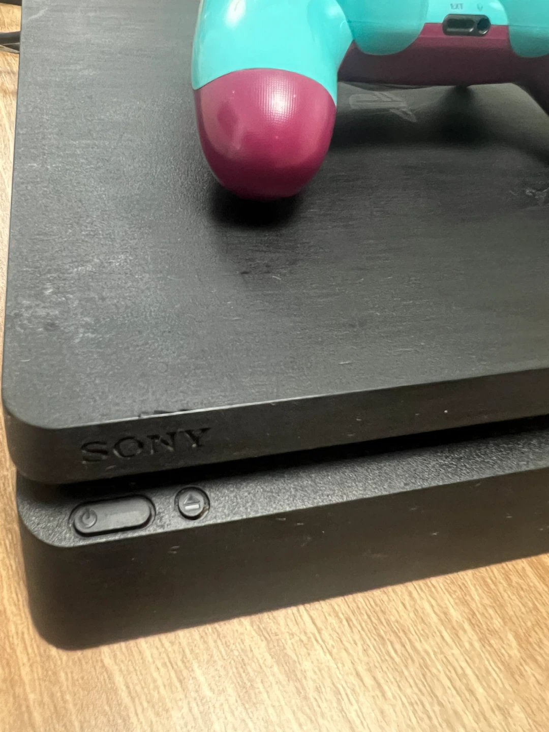 Sony PlayStation 4 Slim Console with Controller - photo 3