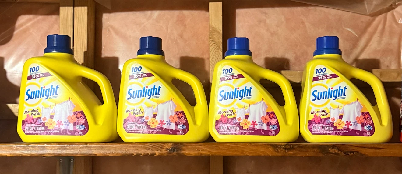 Assorted Laundry Detergent Lot - Purex and Sunlight