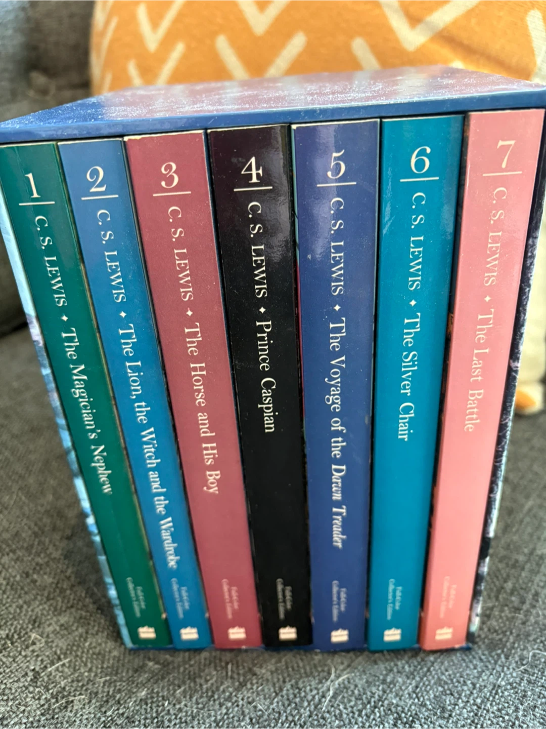 The Chronicles of Narnia Box Set by C.S. Lewis - photo 2