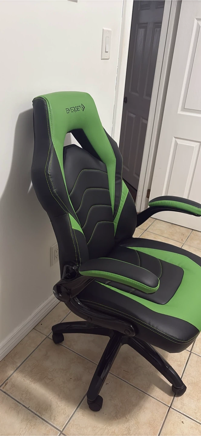 Emerge Gaming Chair - photo 2