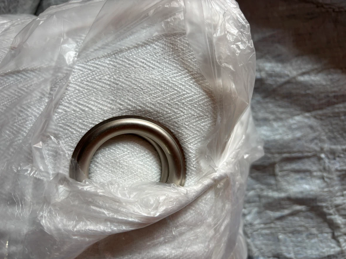 NWOT Beautyrest Plantinum White Drapes with Grommets - photo 2