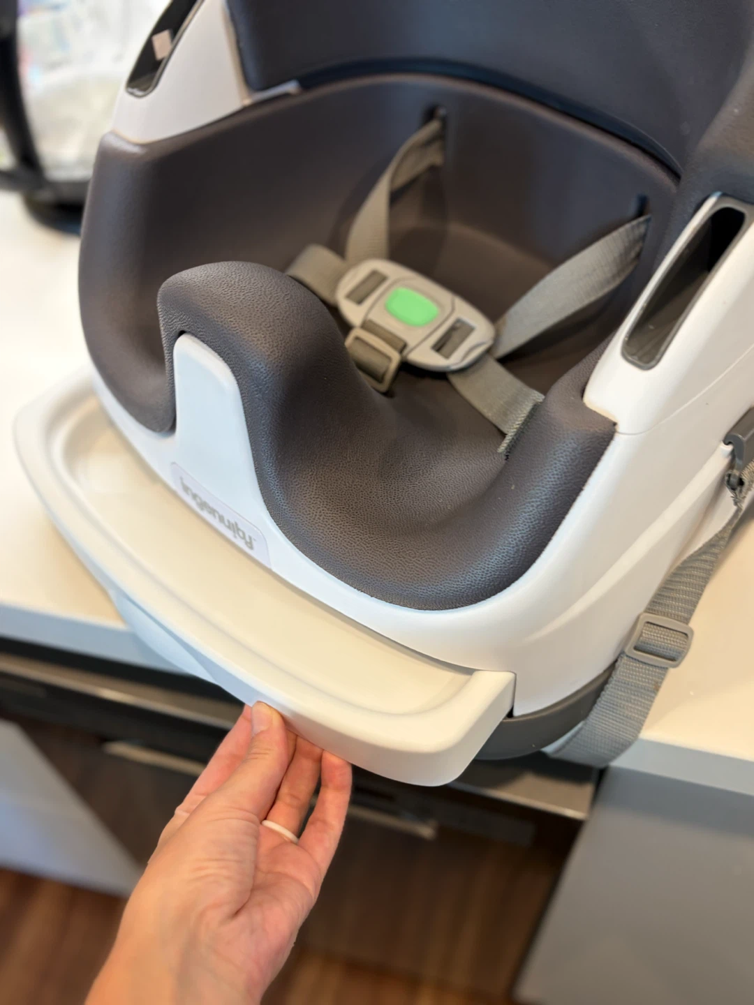 Ingenuity high chair booster - photo 2
