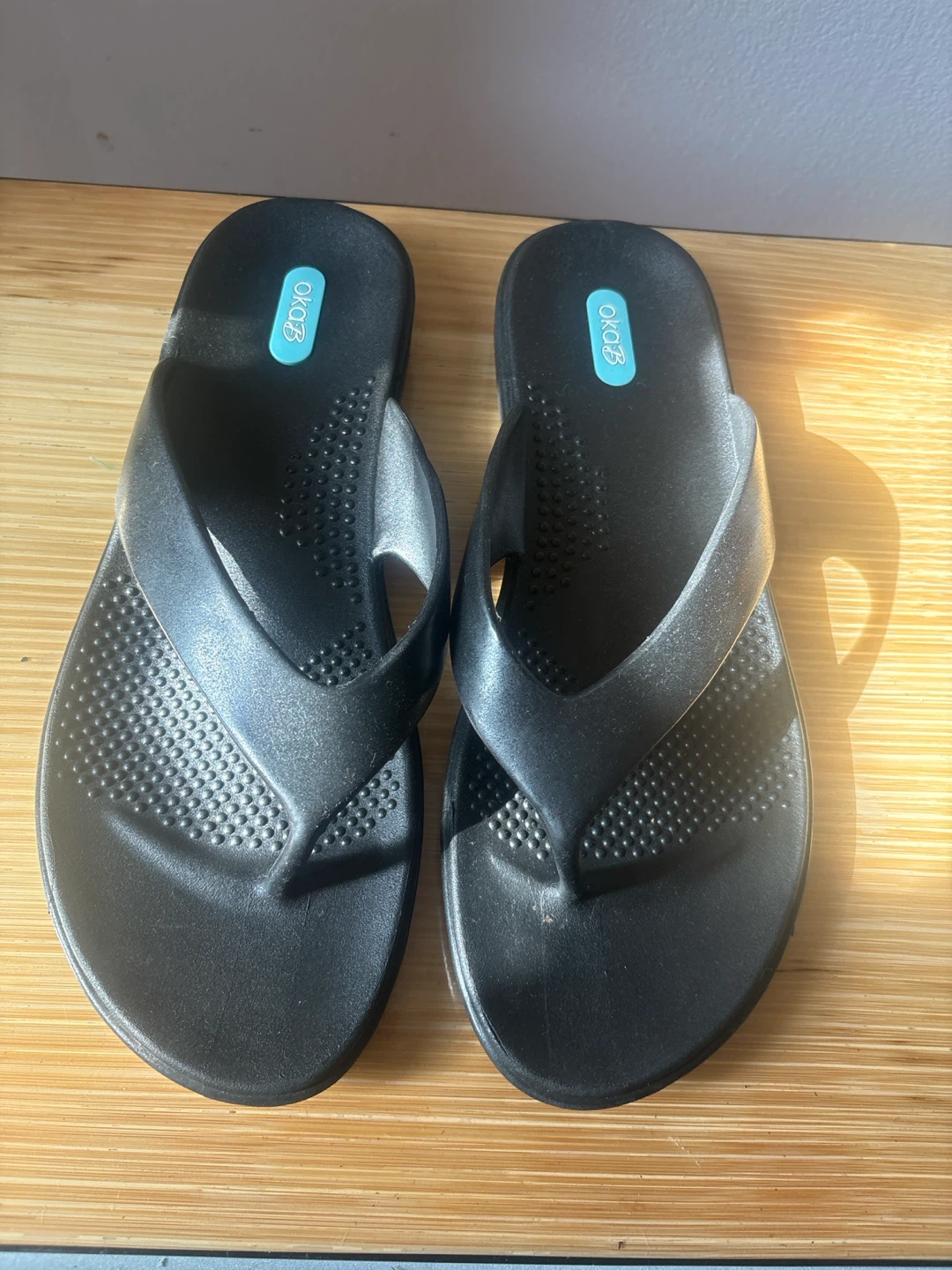 Oka-B Black Flip-Flops Size Large