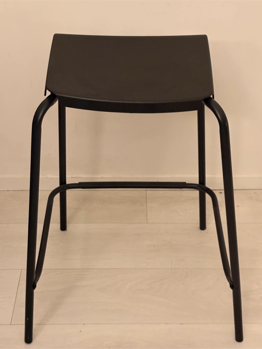 EUC black plastic barstool / little side table