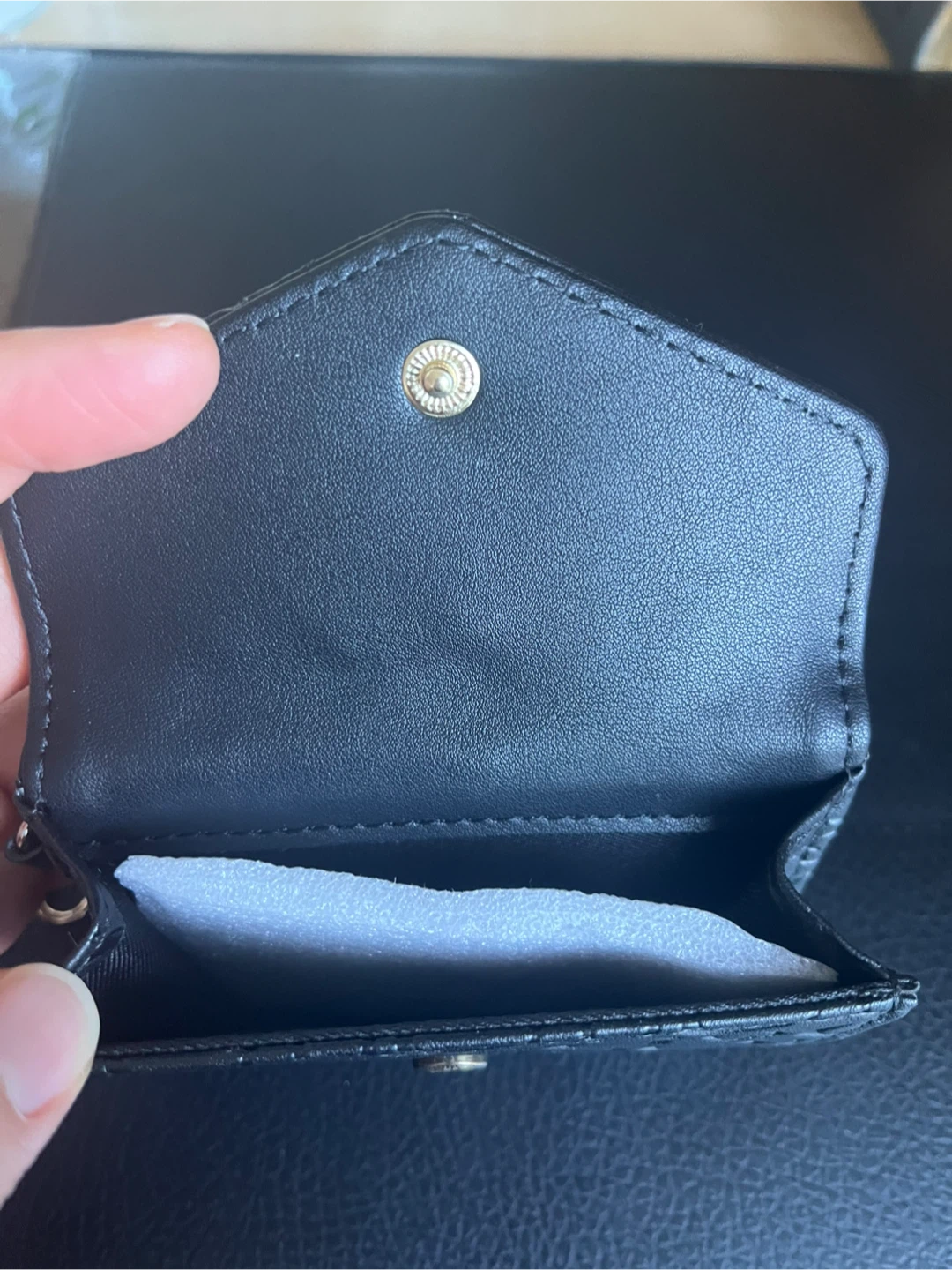 GUESS Tri-fold Wallet with Keychain - photo 2