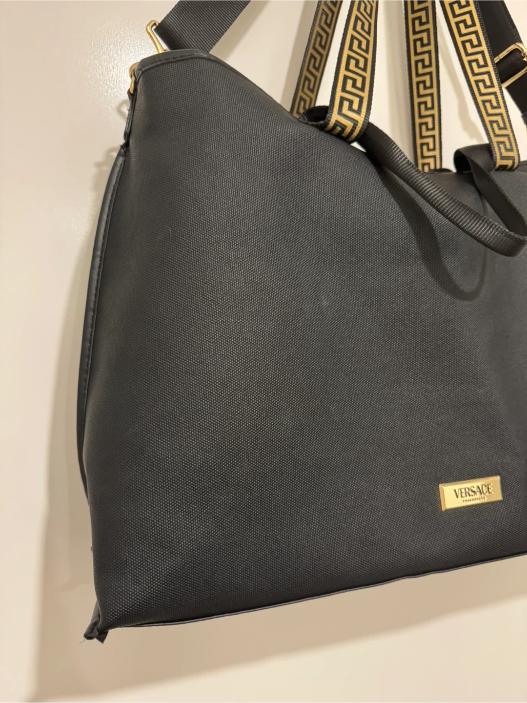 Versace Fragrances Large Black Travel Weekender Tote Bag + Pouch - photo 3