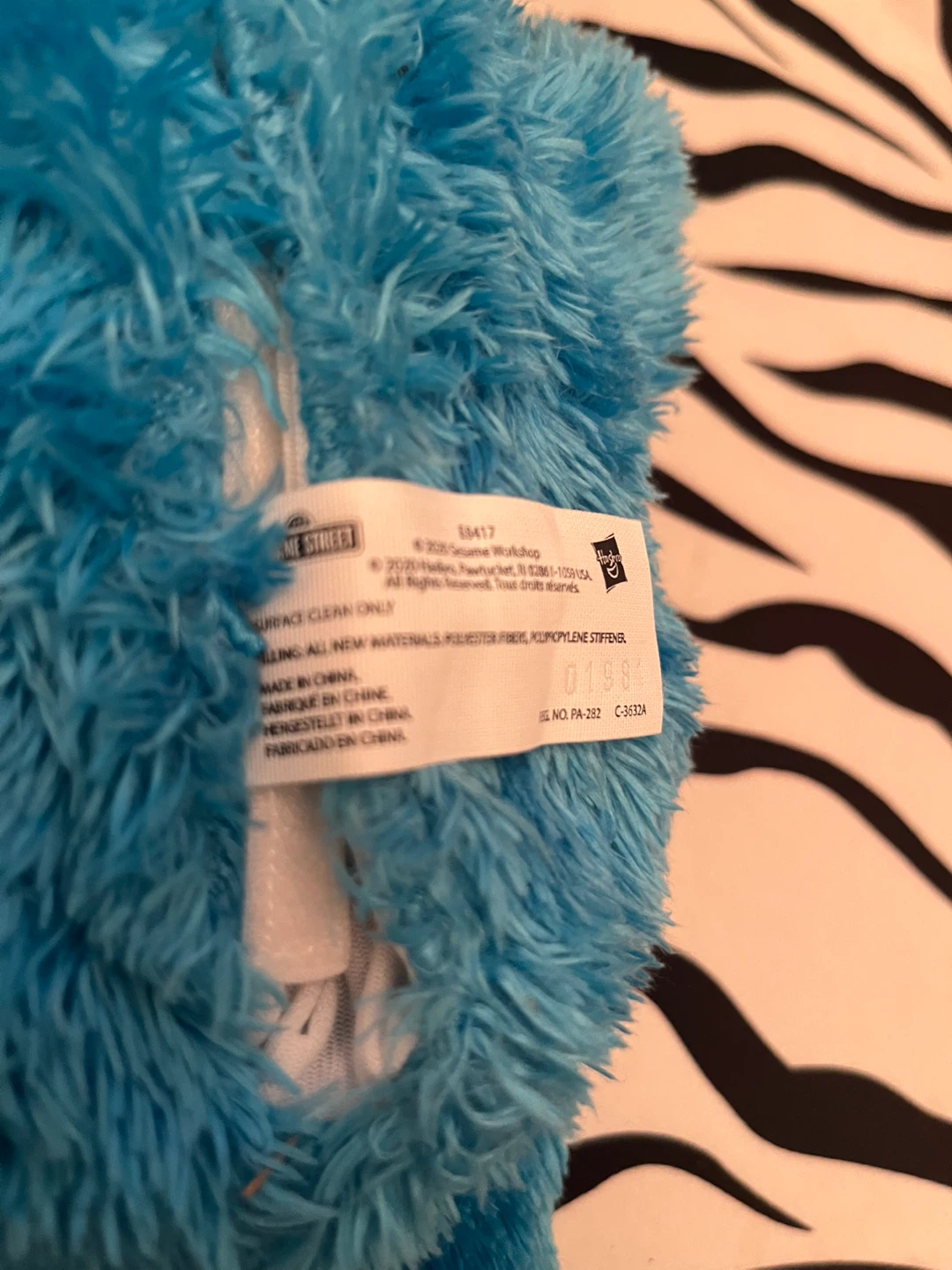 🍪 Sesame Street Peekaboo Cookie Monster interactive talking toy - photo 5