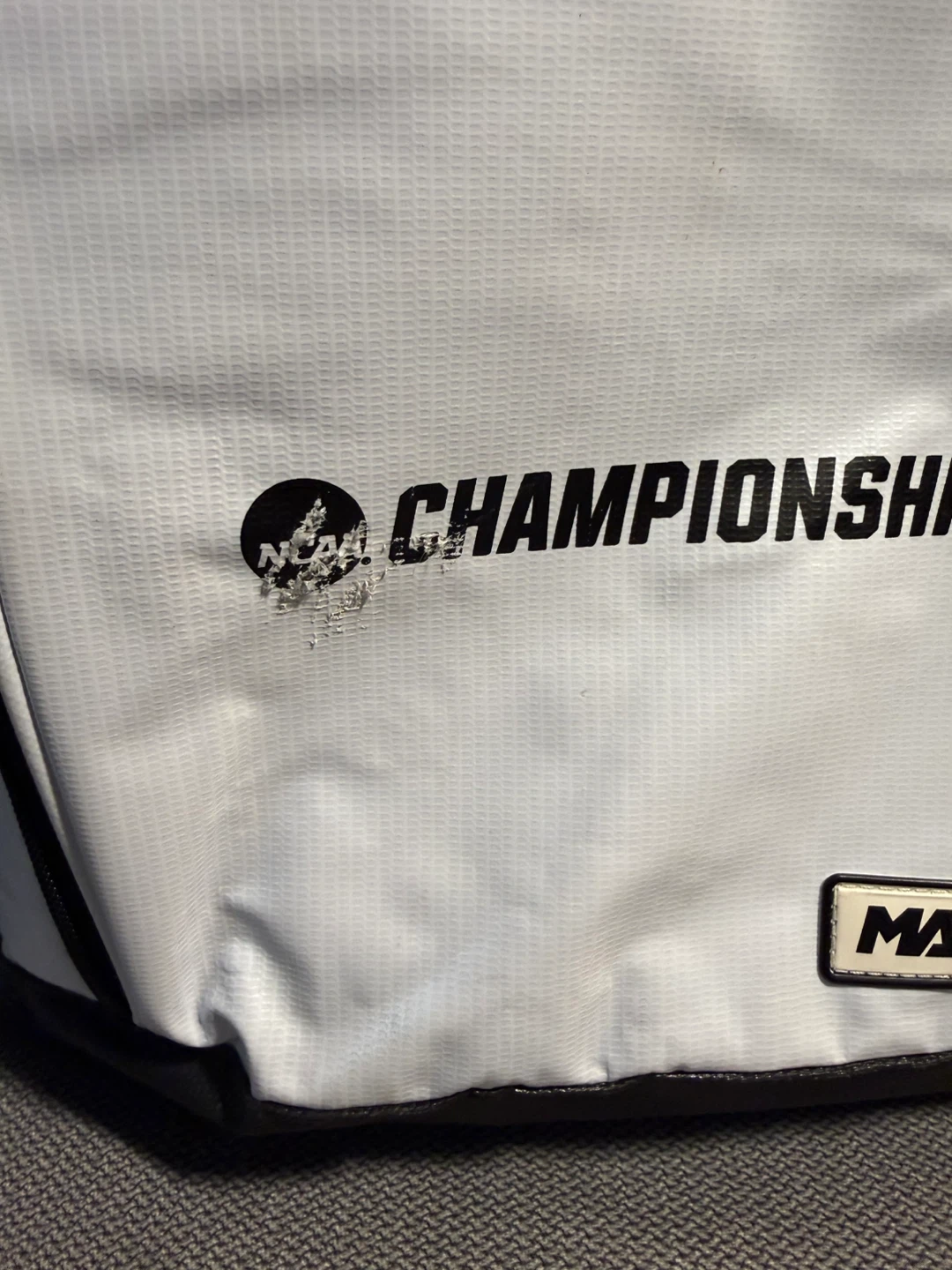 Igloo NCAA Championships Cooler Backpack - photo 5