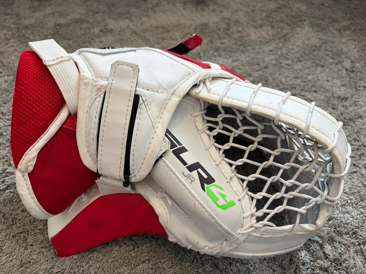 Vaughn SLR4 JR Hockey Goalie Glove - photo 5