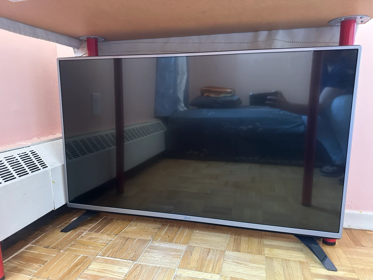 LG Television