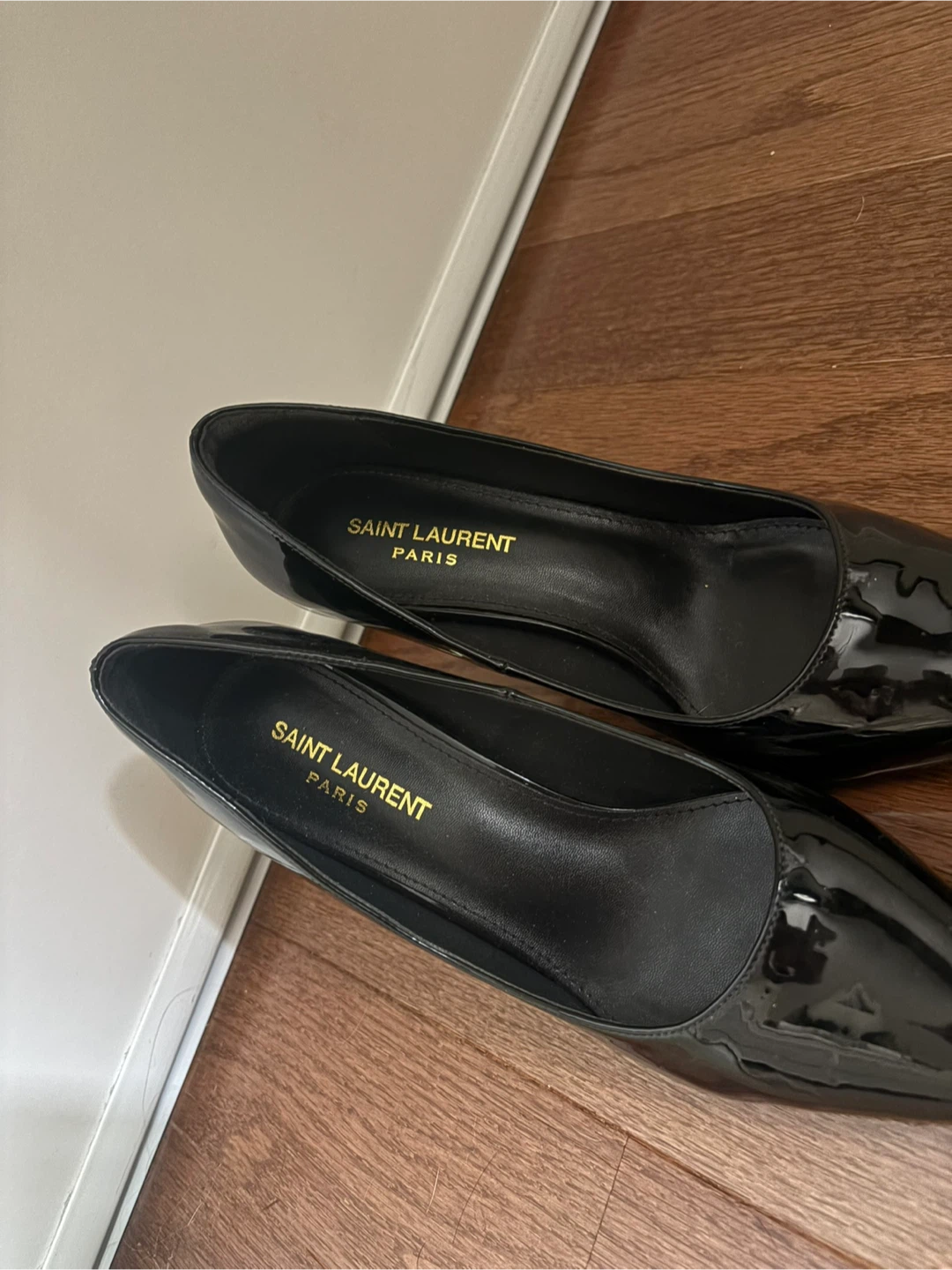 Saint Laurent Paris Black Patent Leather Heels - photo 3