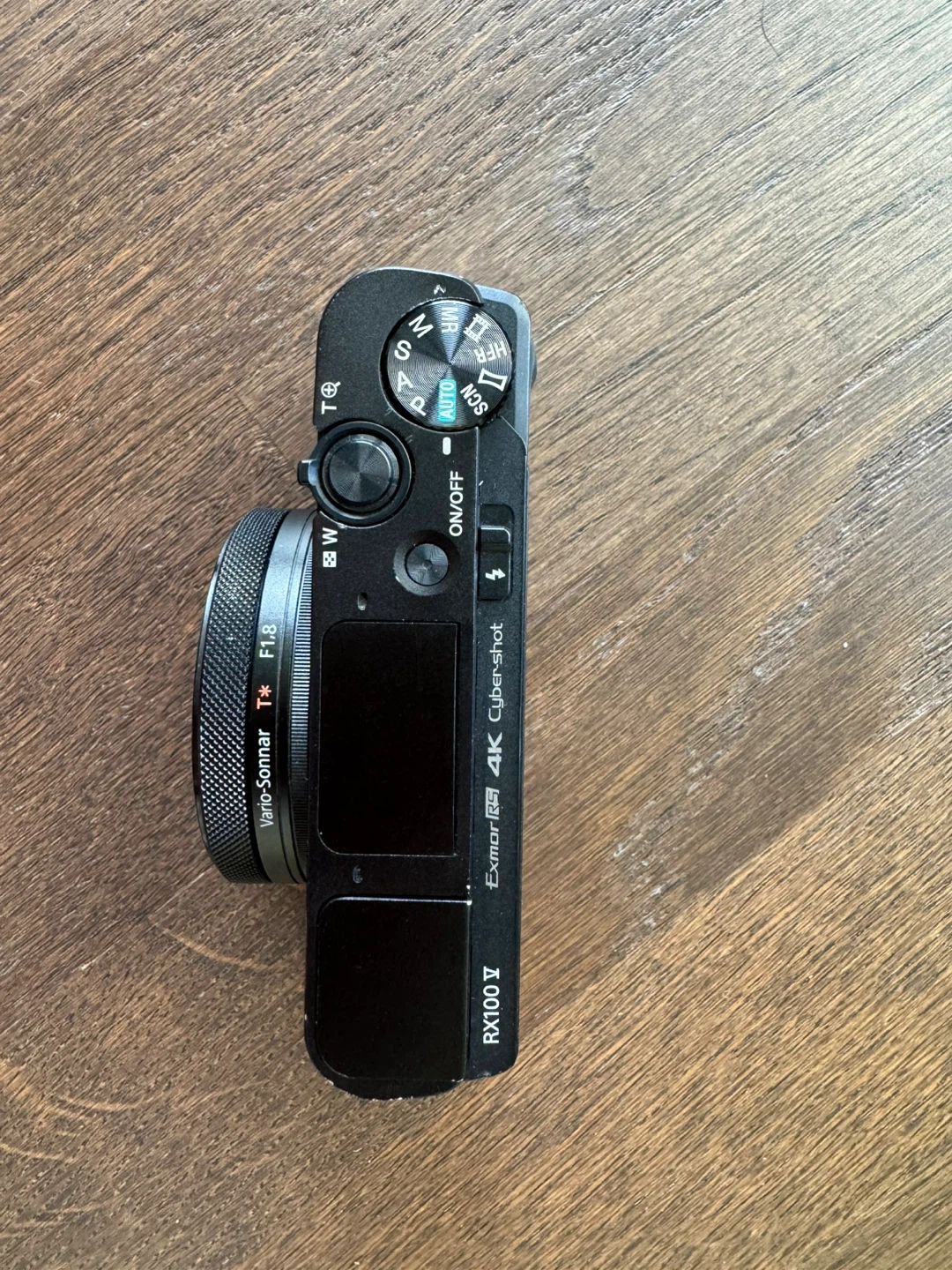 Sony Cyber-shot DSC-RX100M5 Digital Camera - photo 2