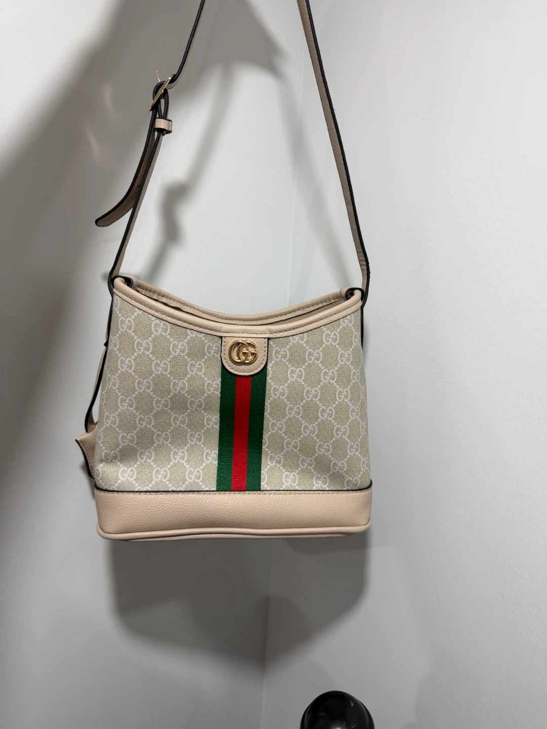 Shoulder bag