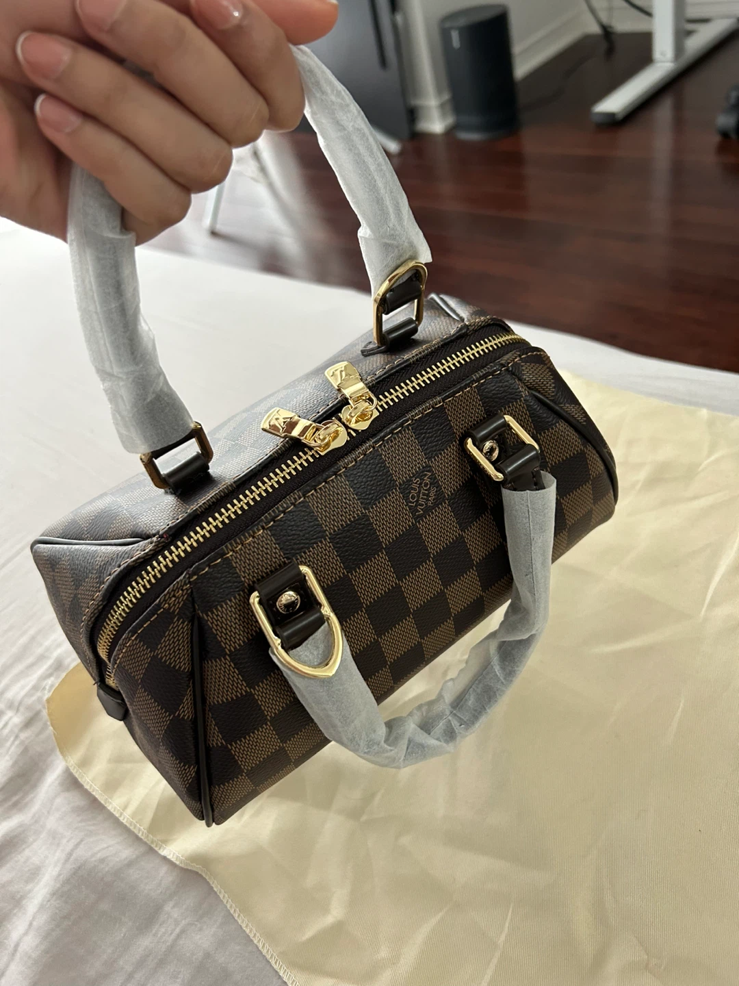 Louis Vuitton Speedy Nano Bag - photo 3