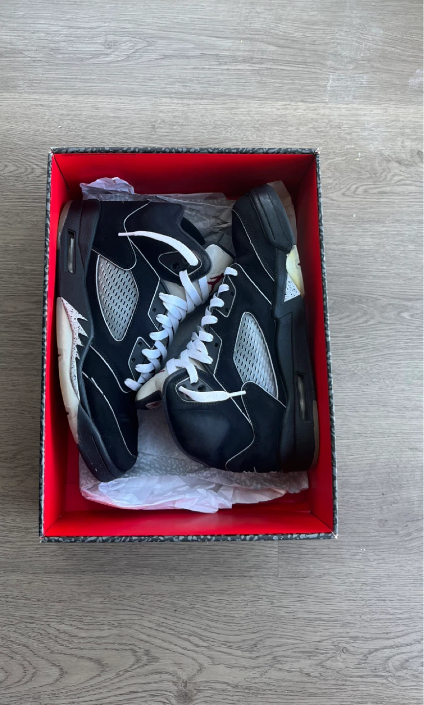 Air Jordan 5 Retro Black Metallic
