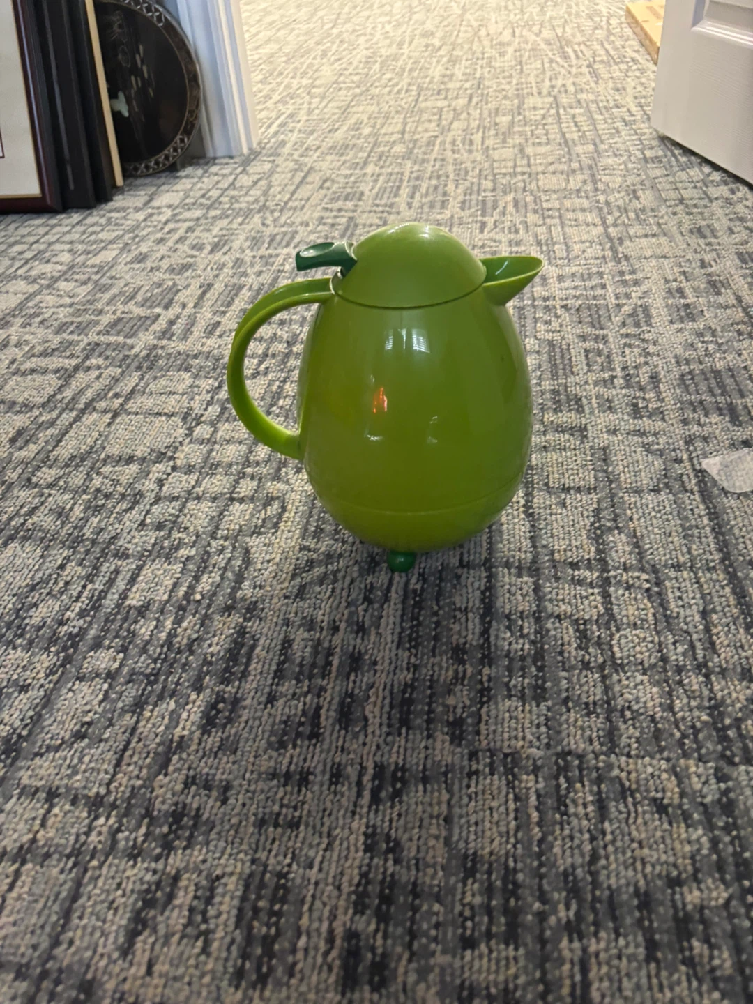 Retro Green Egg-Shaped Carafe - photo 2