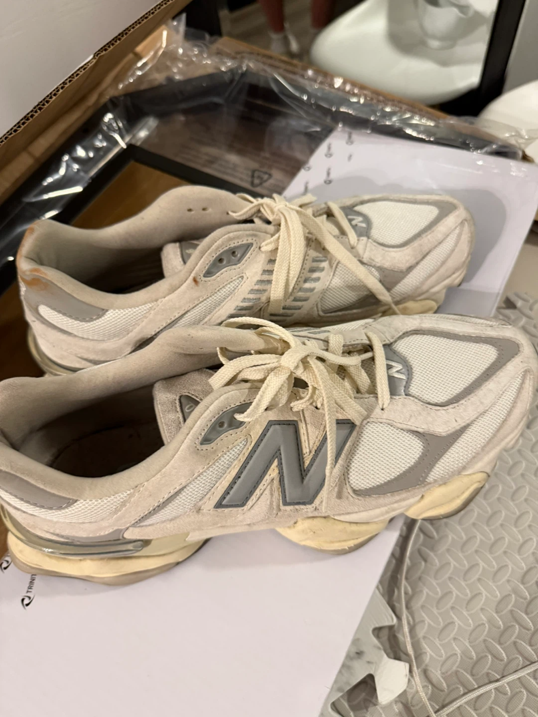 New Balance 9060 Size 13 - photo 2