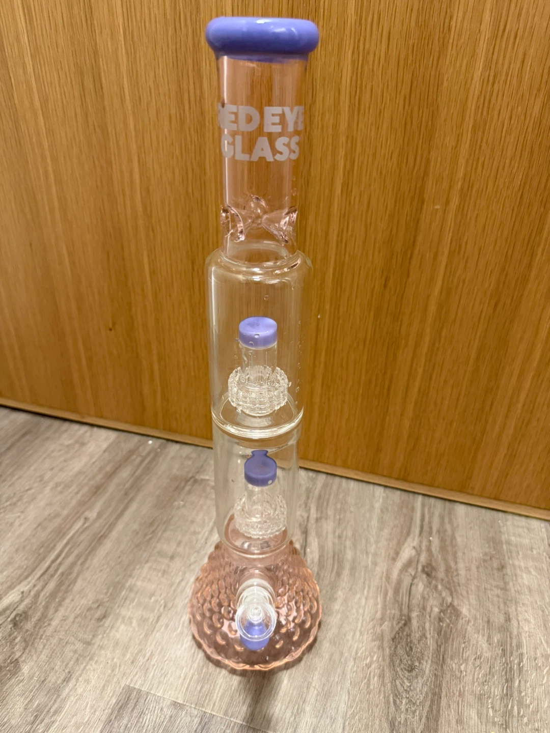 Bongs and smoking accessories - photo 2