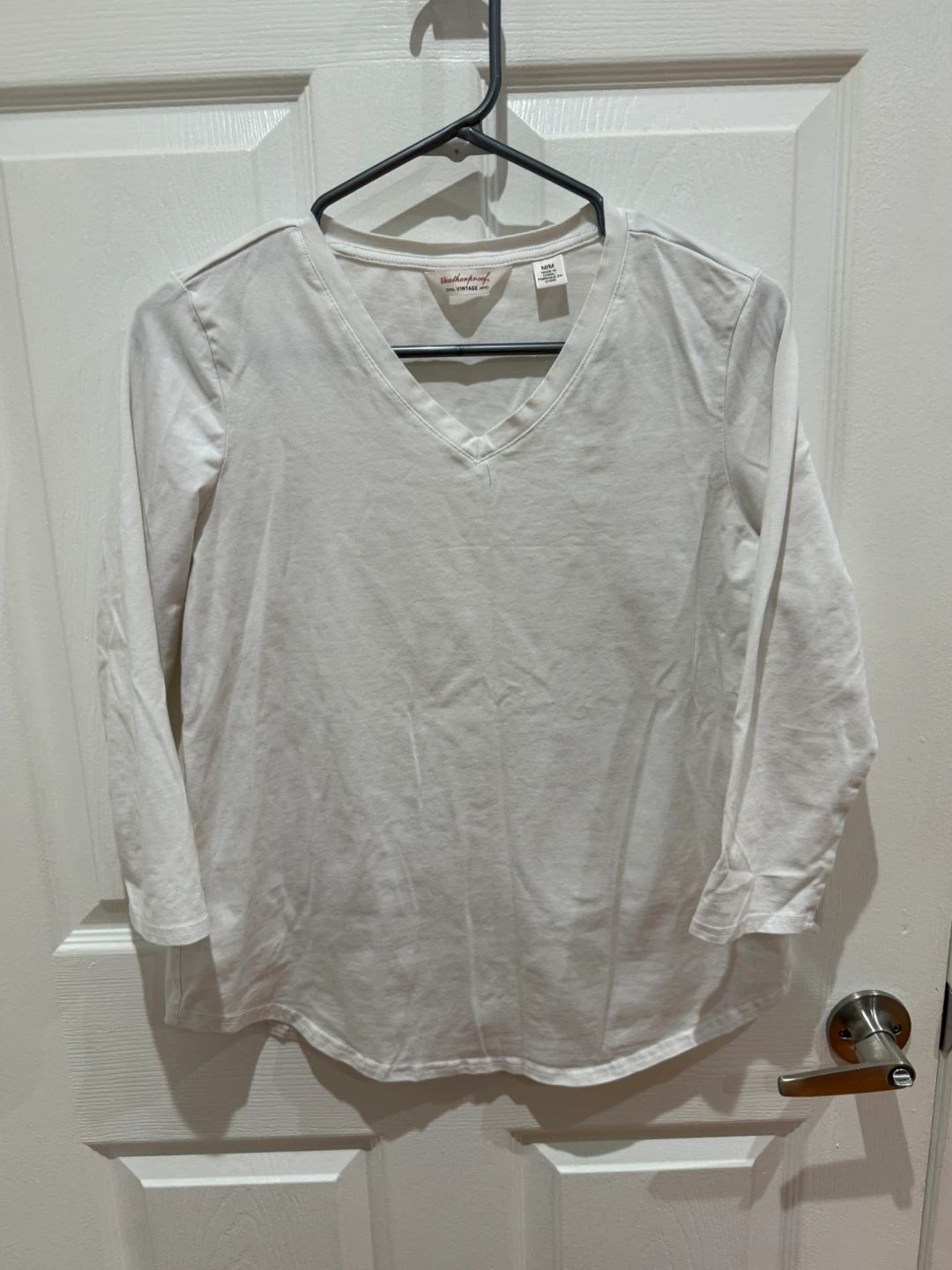 V-Neck Long Sleeve Shirts (2) - Medium - photo 2