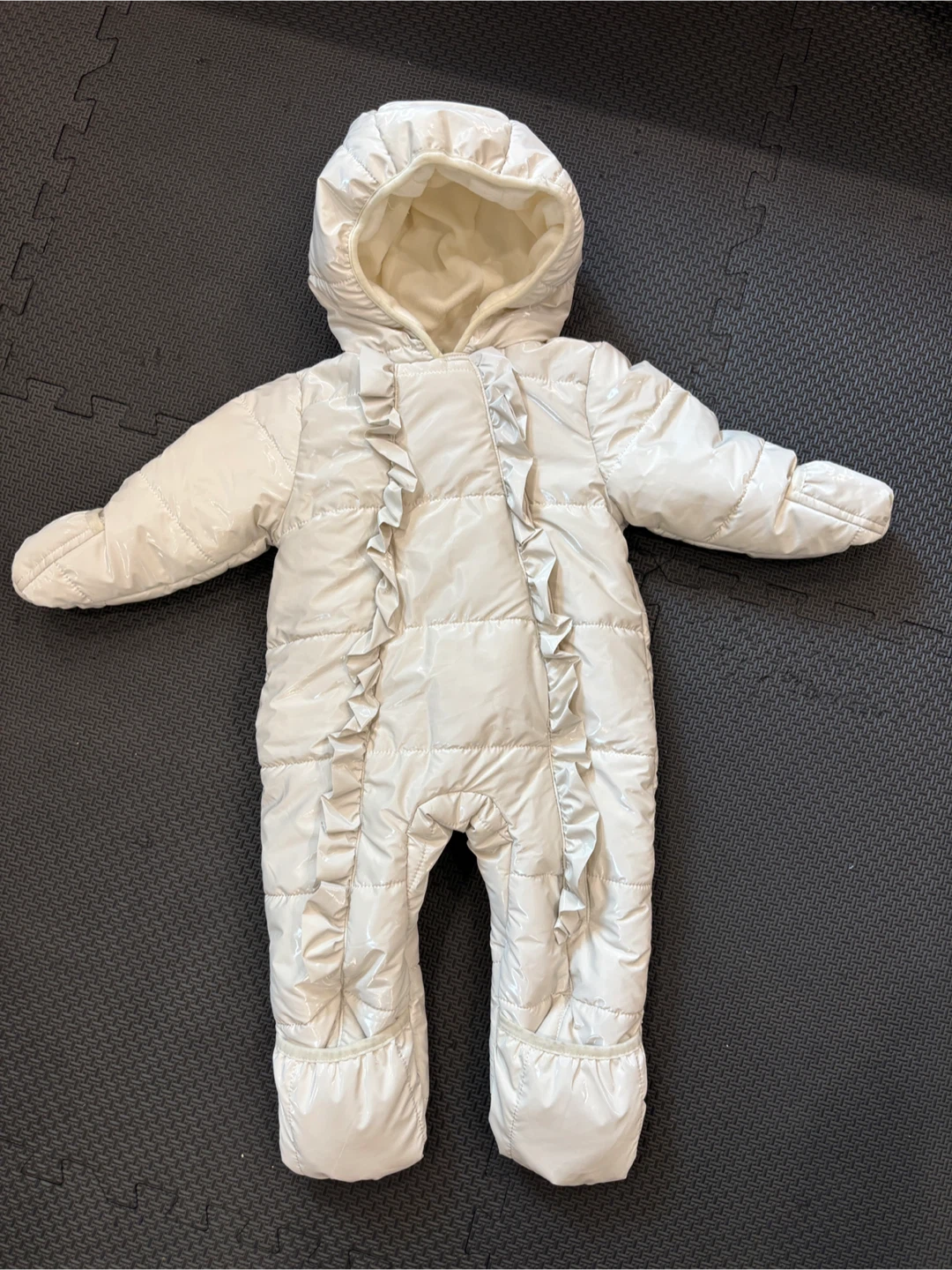 Petite plume mini threads snowsuit 9m