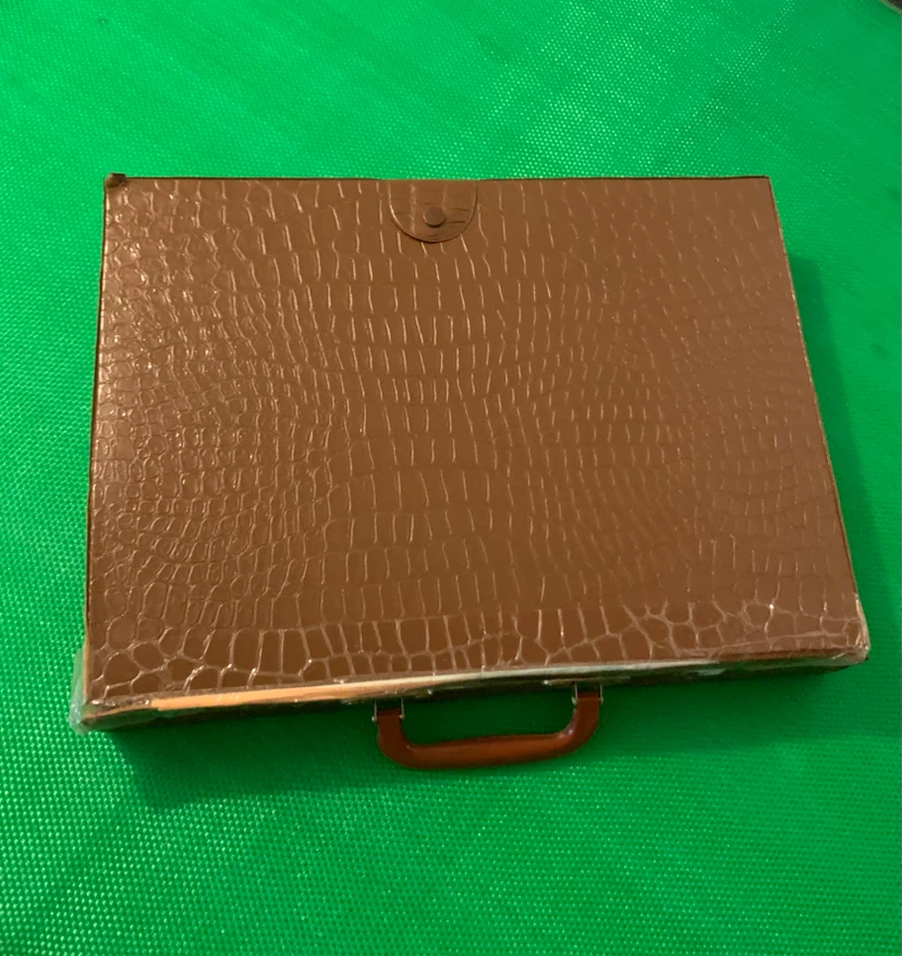 Deluxe Extra Large Mahjong Set in a Case - photo 3