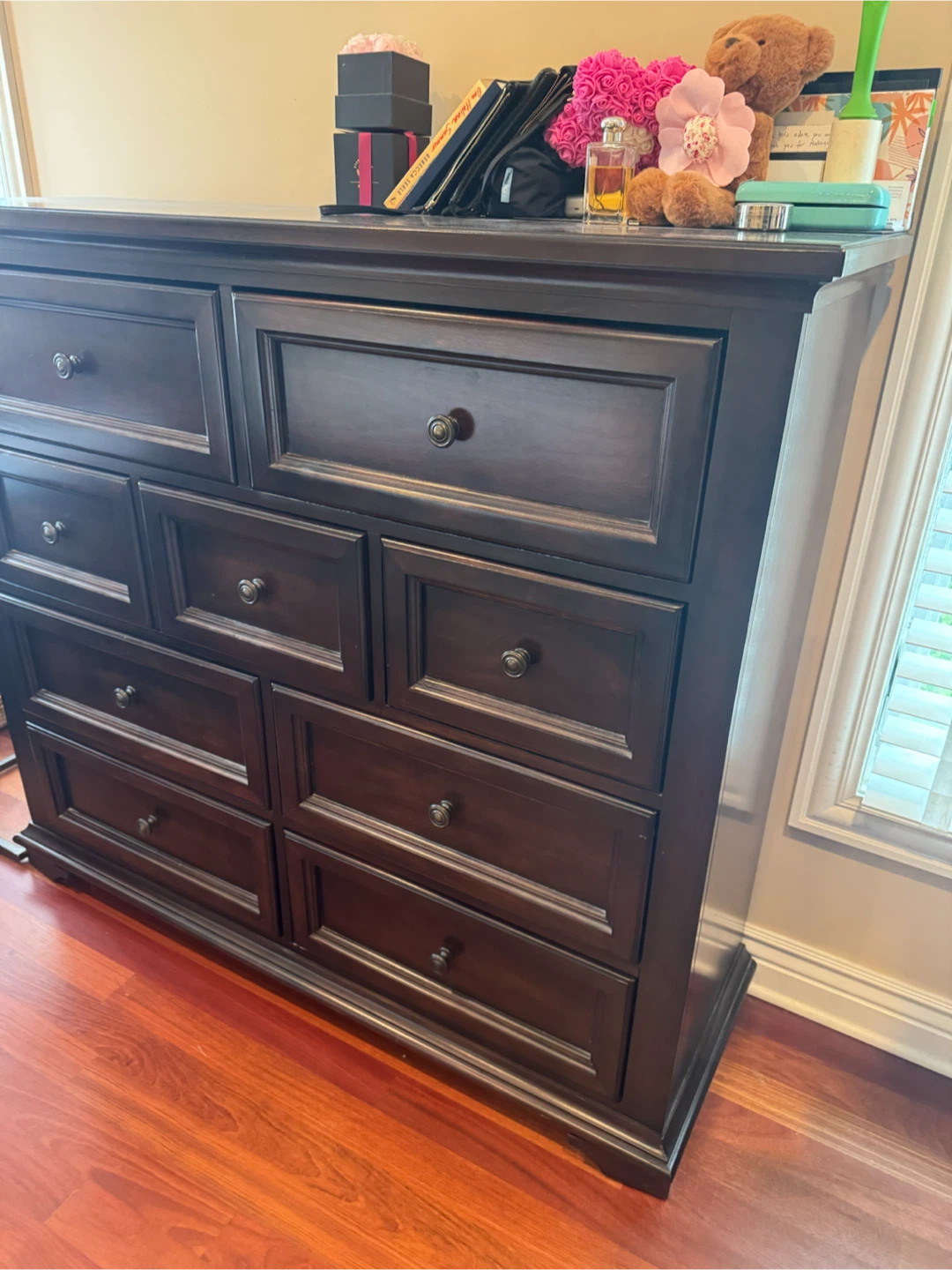 Dark Wood Dresser with 9 Drawers - photo 5