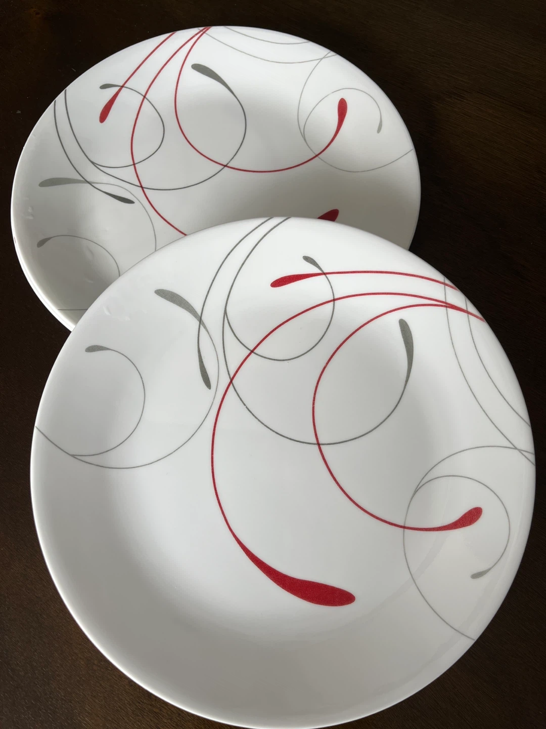 4 plates