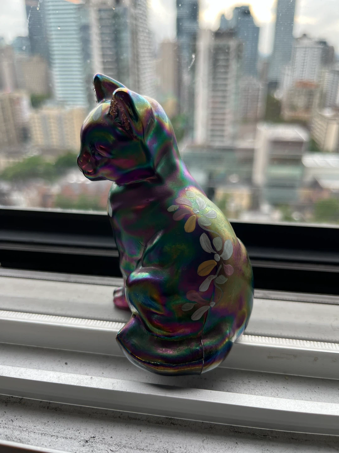 Rare Fenton Hand-Painted Cat- Iridescent Rainbow Floral - photo 3