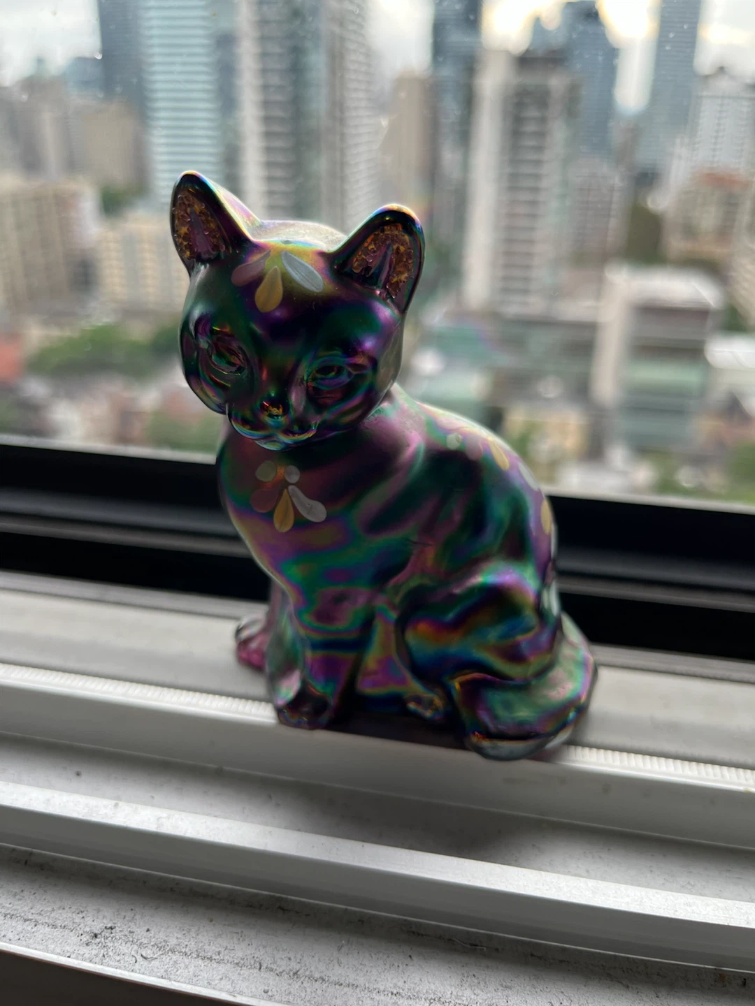 Rare Fenton Hand-Painted Cat- Iridescent Rainbow Floral - photo 4