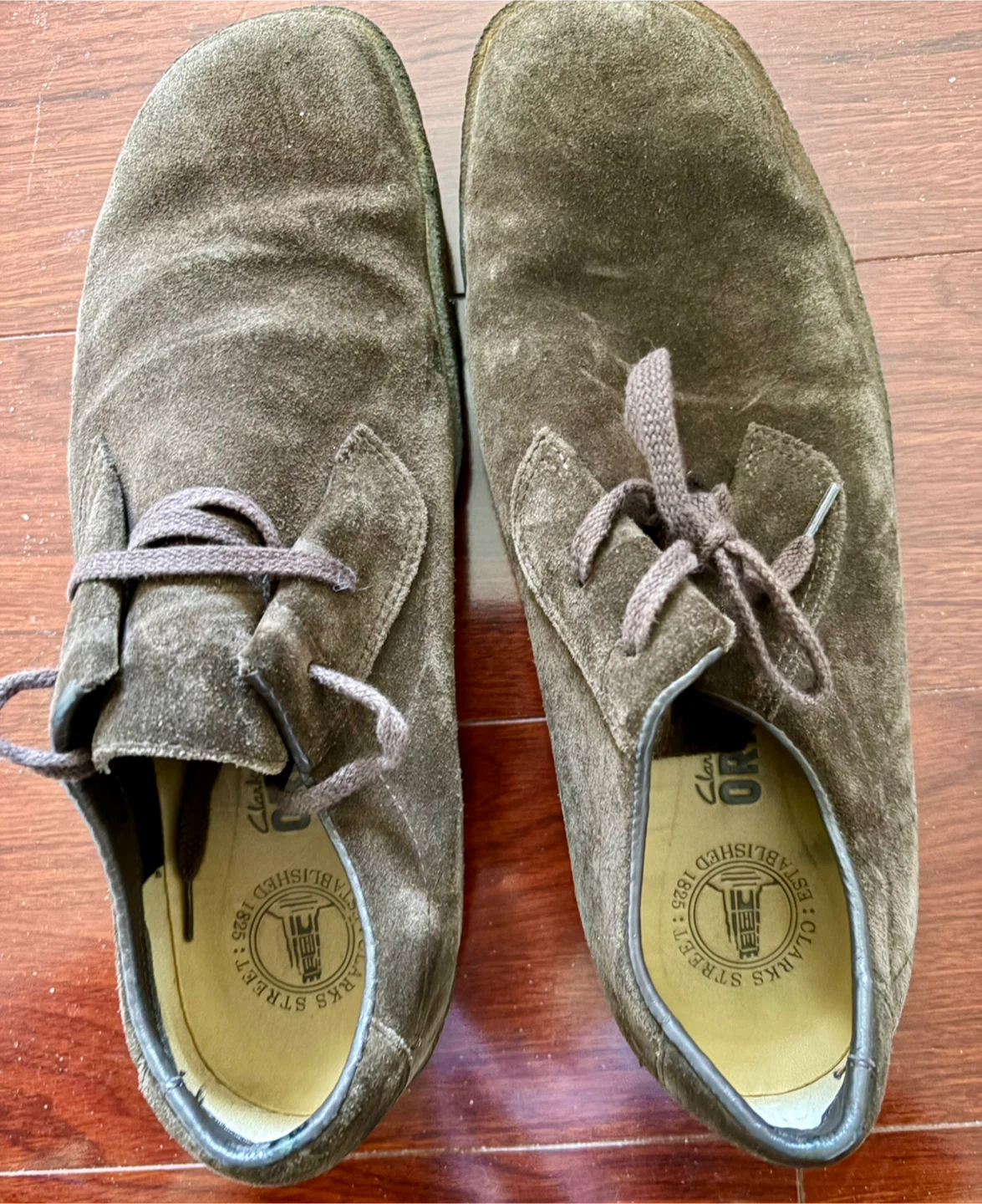 Clarks brown suede men’s shoes