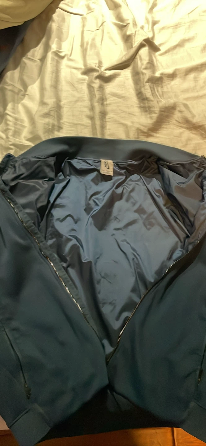 Nike Bomber Jacket - photo 4
