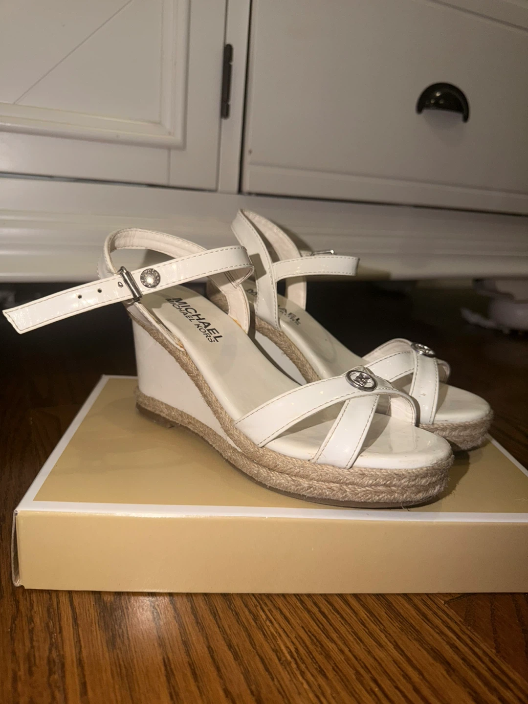 Michael Kors White Wedge Sandals - photo 3