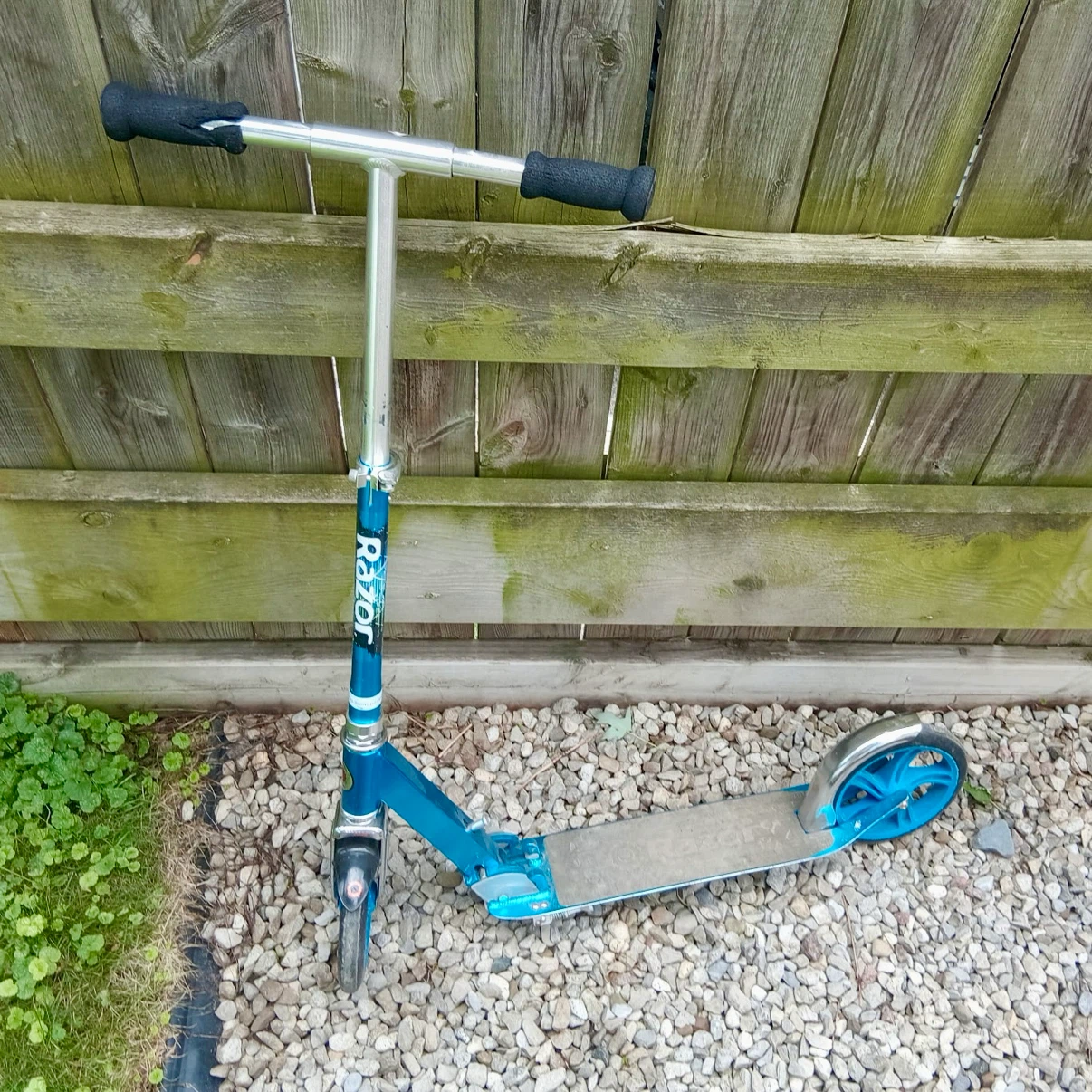 Blue Razor Kick Scooter - photo 2